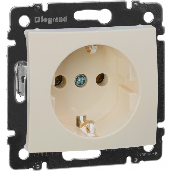 Силовая розетка LEGRAND Valena 2К+3 на винтах 10/16 А 230/250 В слоновая кость 774320